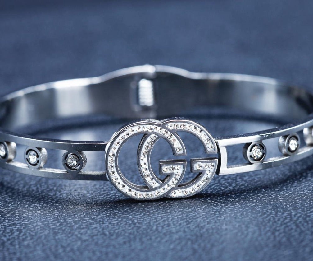 Bracelete Gucci Cravejado Prata Refinado | Feminino